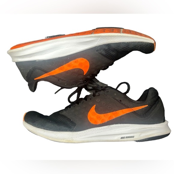 Nike Women's Downshifter Black Running Shoes Lace Up Low Top Size 9 - Picture 5 of 8